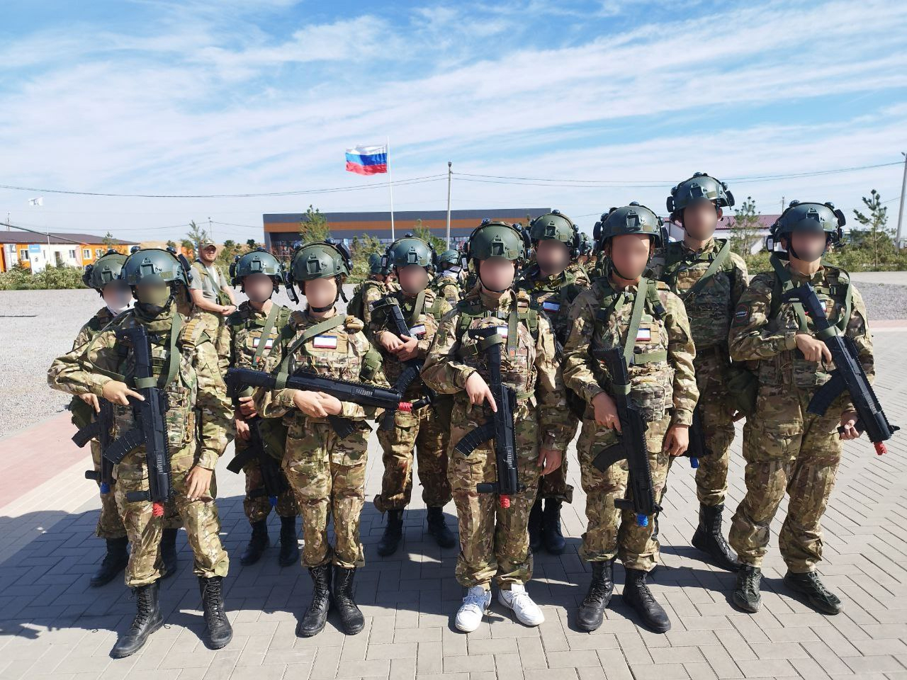 Гра «Зарниця 2.0»: військовий вишкіл дітей на ТОТ - картинка 7