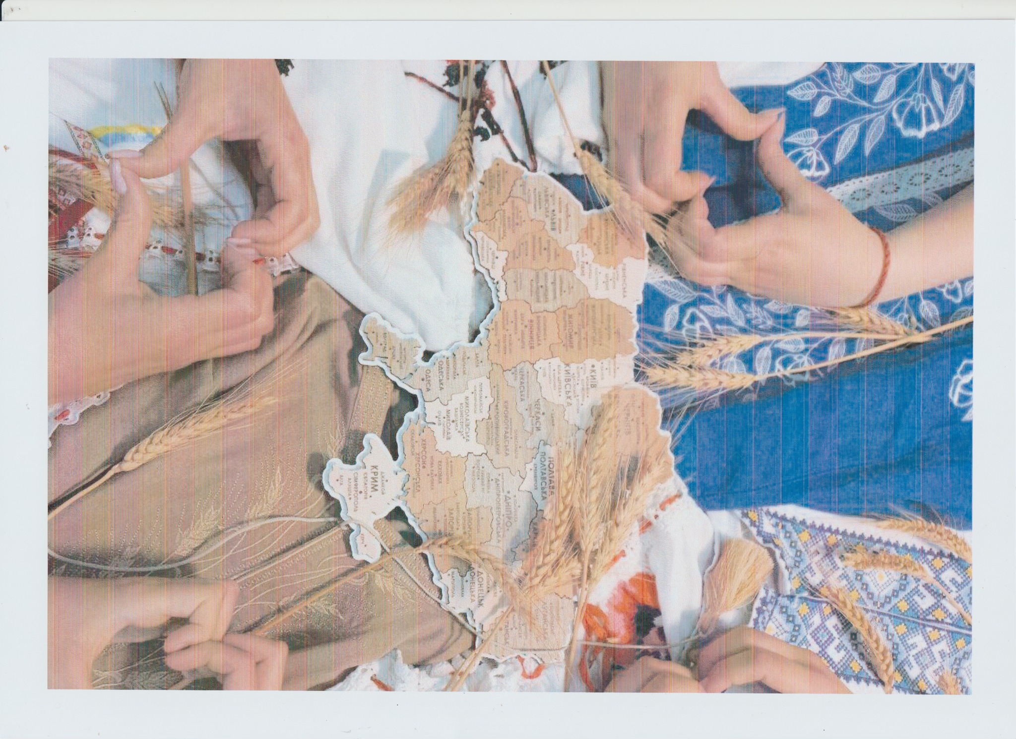 «Рідкісний ресурс»: у Чорноморську відкрили виставку дитячих робіт Docudays UA - картинка 23